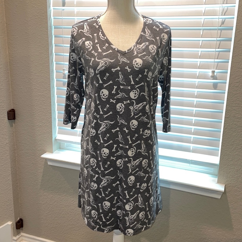 L&B Southwestern Skulls Dress with Cropped Sleeves in Size Small